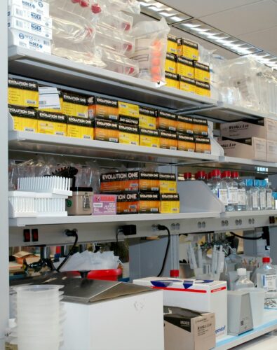 One of the laboratories in the Clinical Research Center, National Institutes of Health (NIH).