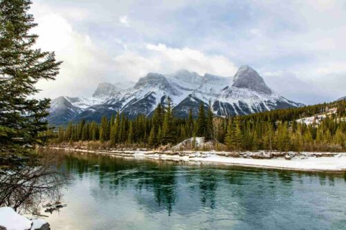 Moraine Lake, Banff National Park, Canada. Photo by Dustin Bowdige.